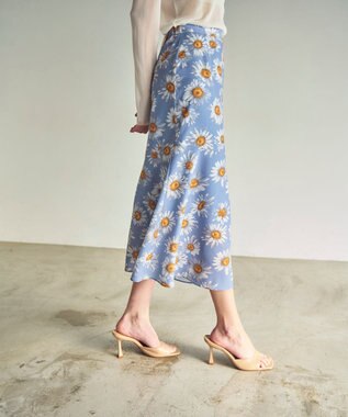 GRACE CONTINENTAL マーガレットフラワープリントスカート ブルー