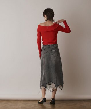 GRACE CONTINENTAL オフショルリブニットトップ レッド