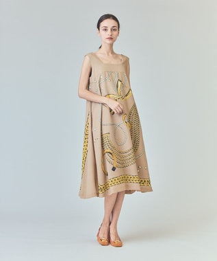GRACE CONTINENTAL ジュエリーモチーフドレス ベージュ