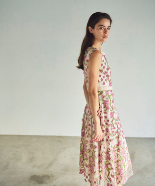 GRACE CONTINENTAL スモール3Dフラワードレス キナリ