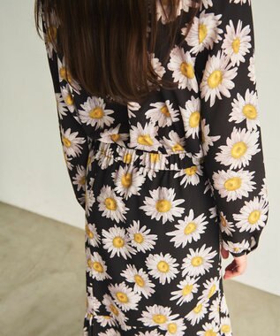 GRACE CONTINENTAL マーガレットフラワープリントスカート ブラック