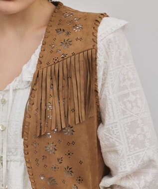 GRACE CONTINENTAL フェイクスウェードジレ キャメル