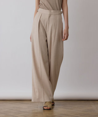 GRACE CONTINENTAL スラブストレッチタックパンツ ベージュ