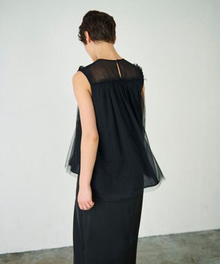 GRACE CONTINENTAL チュールノースリーブ トップ ブラック