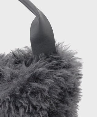 GRACE CONTINENTAL ファービッグトート チャコール