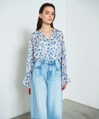 GRACE CONTINENTAL スモールフラワーケープトップ キナリ