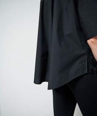 GRACE CONTINENTAL ケミカルフラワードレスシャツ ブラック