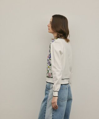 GRACE CONTINENTAL フラワープリントニットカーディガン ホワイト