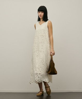 GRACE CONTINENTAL フラワーカットワークワンピース