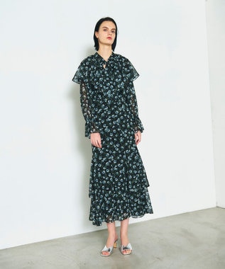 GRACE CONTINENTAL スモールフラワーケープトップ ブラック