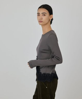 GRACE CONTINENTAL レースヘムカットトップ グレー