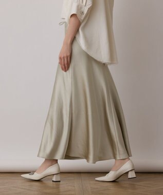 GRACE CONTINENTAL サテンストレッチイージースカート ライトグリーン