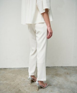 GRACE CONTINENTAL ダブルクロススリムパンツ ホワイト