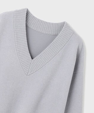 GRACE CONTINENTAL ラメVネックニットトップ グレー