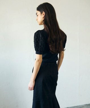 GRACE CONTINENTAL シアーハーフニットトップ ブラック