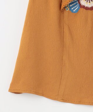 【グレースコンチネンタル】エンブロイダリーフリルトップ エンブロイダリーフリルトップ / GRACE CONTINENTAL | GRACE
