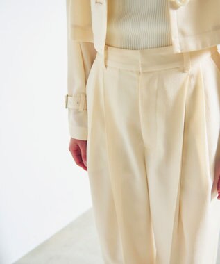 GRACE CONTINENTAL ストレッチスラブタックパンツ キナリ