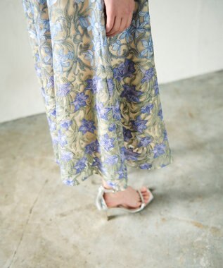 GRACE CONTINENTAL サラサオーナメントドレス ブルー