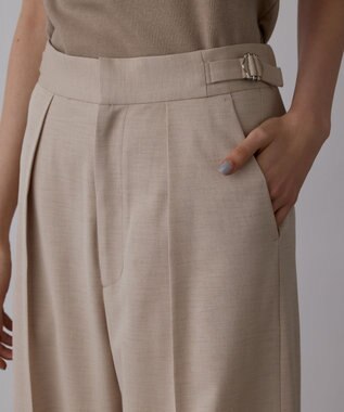 GRACE CONTINENTAL スラブストレッチタックパンツ ベージュ