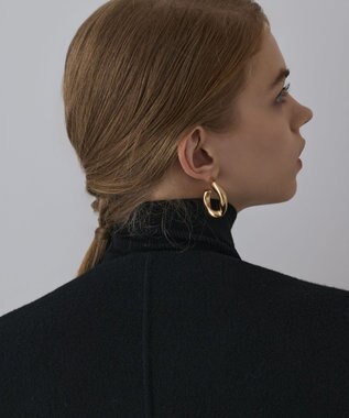 GRACE CONTINENTAL リバーケープジャケット ブラック