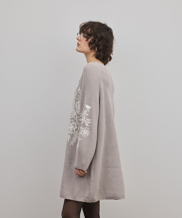 GRACE CONTINENTAL エンブロイダリーニットワンピース グレー