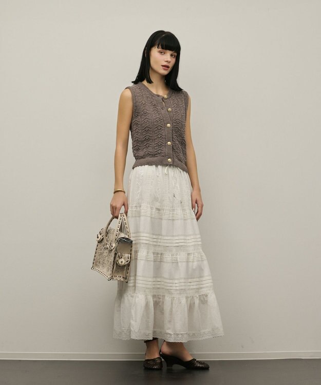 GRACE CONTINENTAL クロシェライクニットジレ グレー