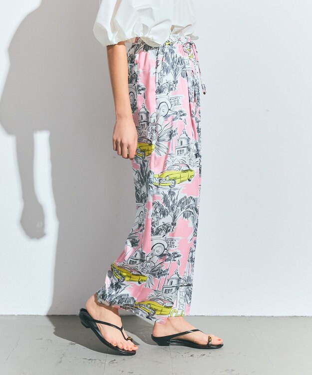 GRACE CONTINENTAL リゾートプリントイージーパンツ ピンク