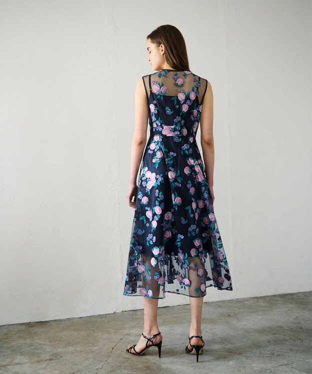 GRACE CONTINENTAL サマーフルーツ刺繍ワンピース ネイビー