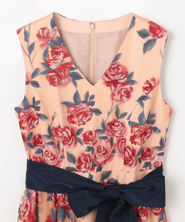 GRACE CONTINENTAL ローズ刺繍フレアドレス ベージュ