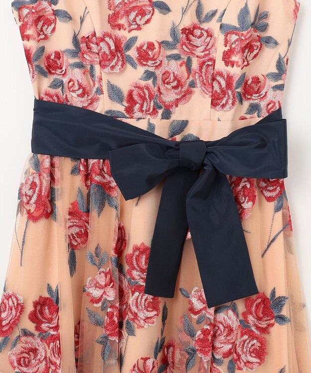 GRACE CONTINENTAL ローズ刺繍フレアドレス ベージュ