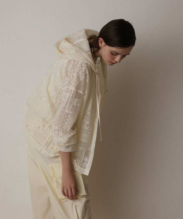 GRACE CONTINENTAL キカレースフード付トップ キナリ