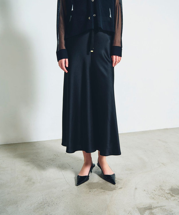 GRACE CONTINENTAL サテンバイアスロングスカート ブラック