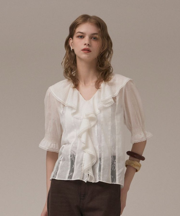 GRACE CONTINENTAL コットンフリルカラーブラウス ホワイト