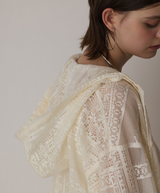 GRACE CONTINENTAL キカレースフード付トップ キナリ