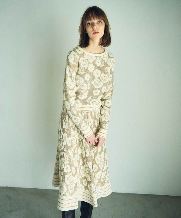 GRACE CONTINENTAL フローラルラメニットトップ ホワイト