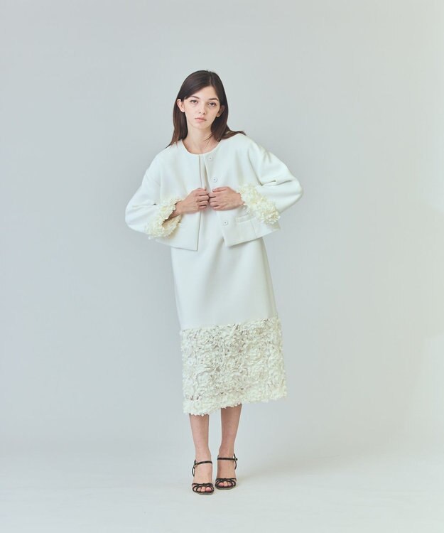 GRACE CONTINENTAL フラワーチュール切替ジャケット ホワイト