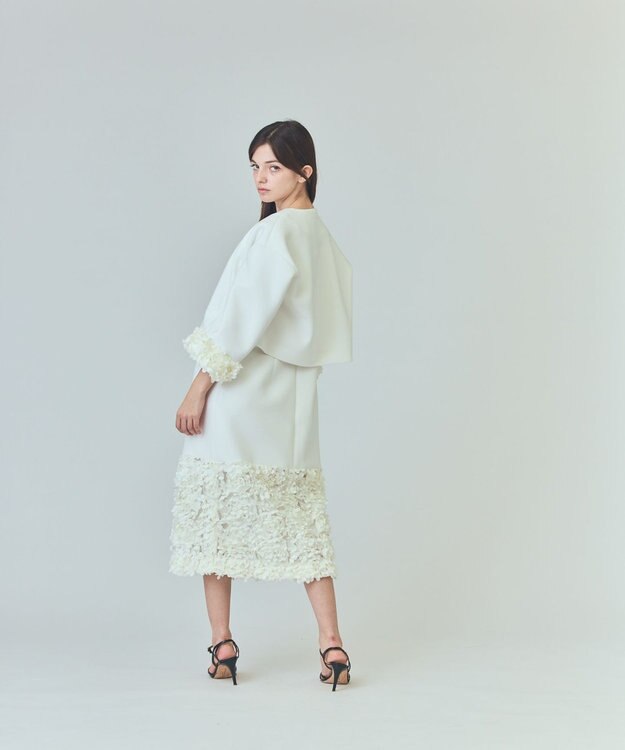 GRACE CONTINENTAL フラワーチュール切替ジャケット ホワイト