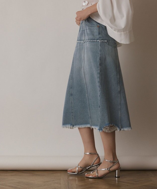 GRACE CONTINENTAL デニムタイトスカート サックス