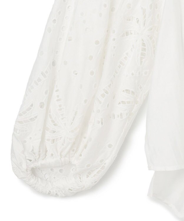 GRACE CONTINENTAL ヤシ柄カットワークトップ ホワイト