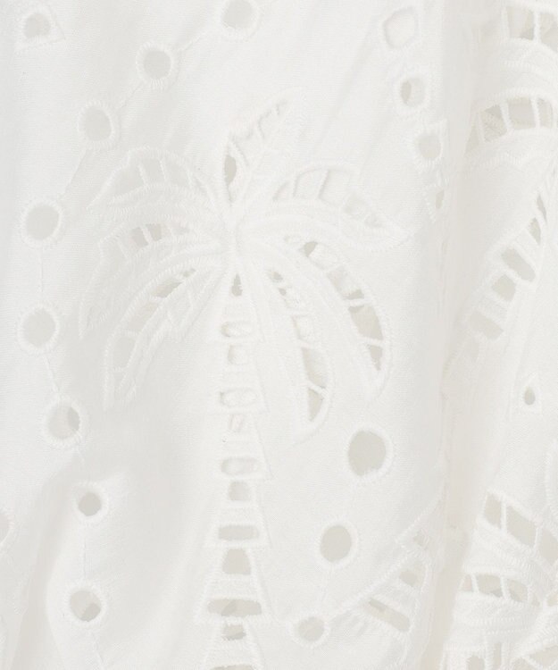 GRACE CONTINENTAL ヤシ柄カットワークトップ ホワイト