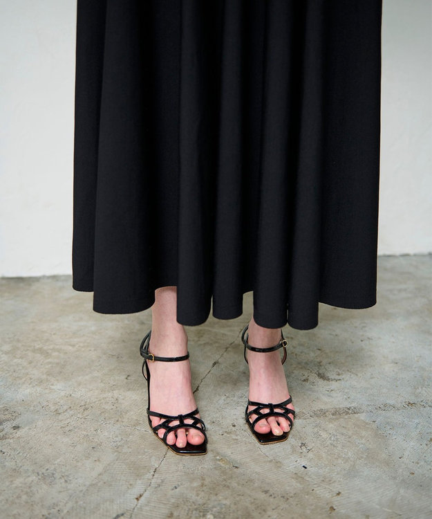 GRACE CONTINENTAL アメスリニットギャザーワンピース ブラック