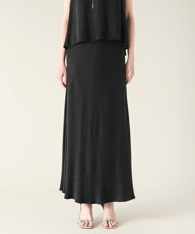 GRACE CONTINENTAL キュプラサテンフレアスカート ブラック