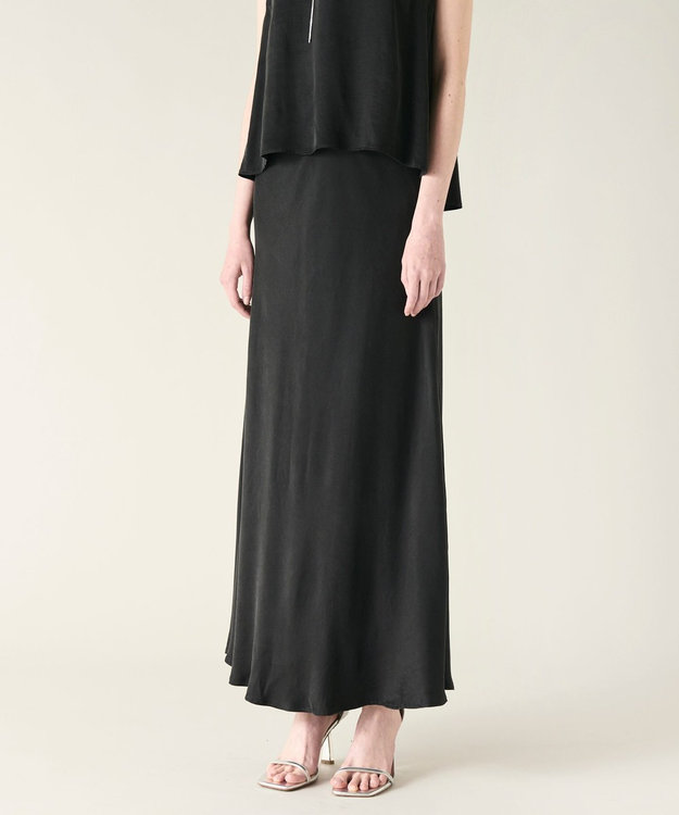 GRACE CONTINENTAL キュプラサテンフレアスカート ブラック