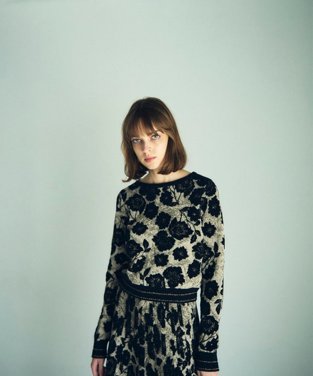 GRACE CONTINENTAL フローラルラメニットトップ ブラック