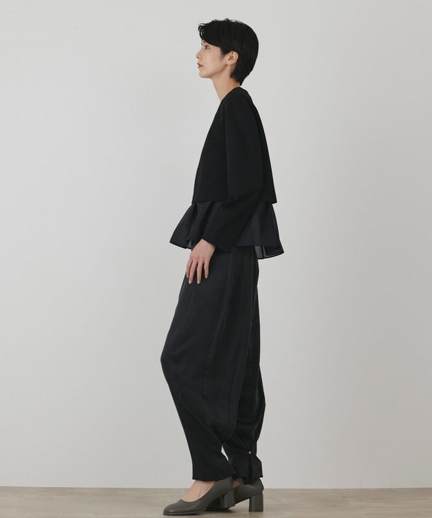 GRACE CONTINENTAL シアーフレアカットトップ ブラック
