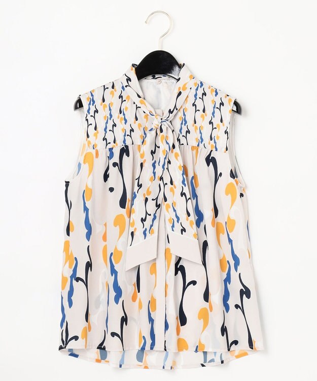 すぐ発送可能！ 新品タグつき グレースコンチネンタル キカ刺繍シャツ