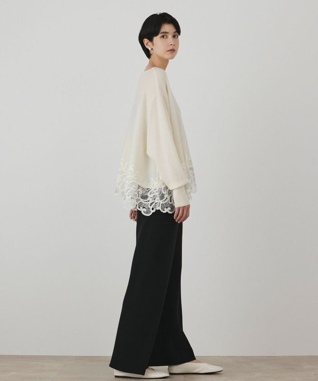 GRACE CONTINENTAL ヘムレースニットトップ ホワイト