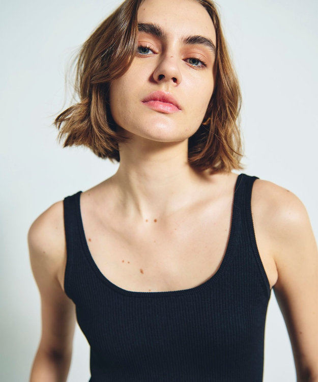 GRACE CONTINENTAL デコルテニットタンク ブラック