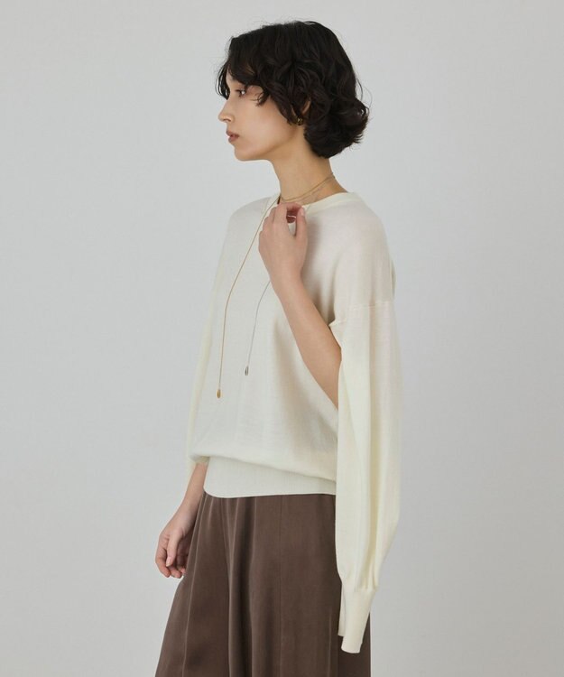 GRACE CONTINENTAL ウールスリットニットトップ ホワイト