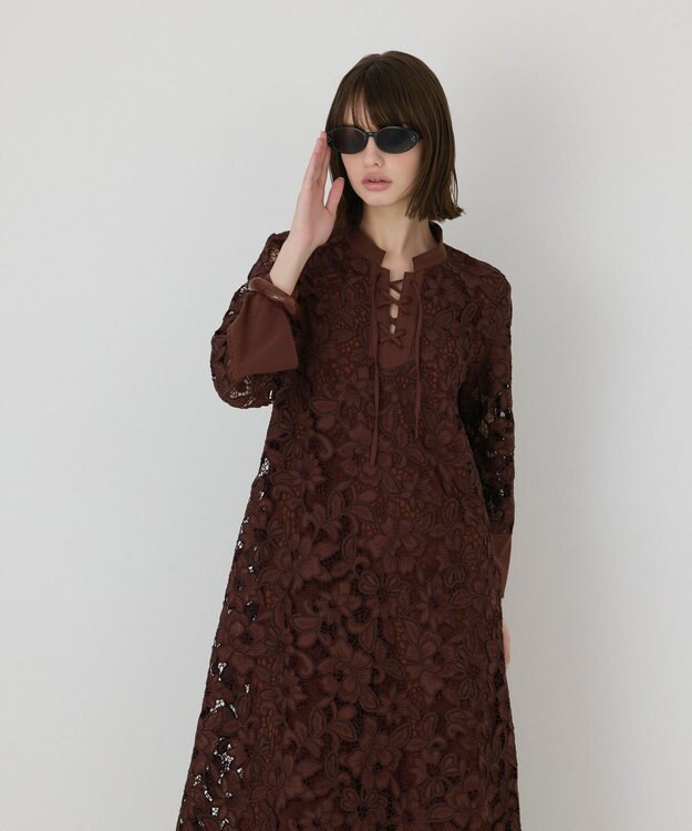 GRACE CONTINENTAL カットワークAラインワンピース ブラウン